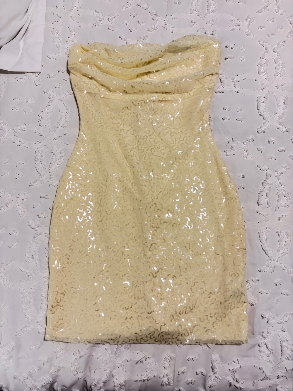 Windsor Strapless Sequin Mini Dress in Pale Yellow